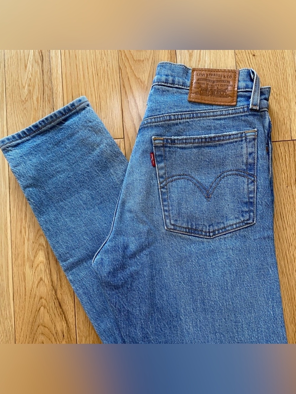 Levi's Women’s Wedgie Ankle Straight Jeans